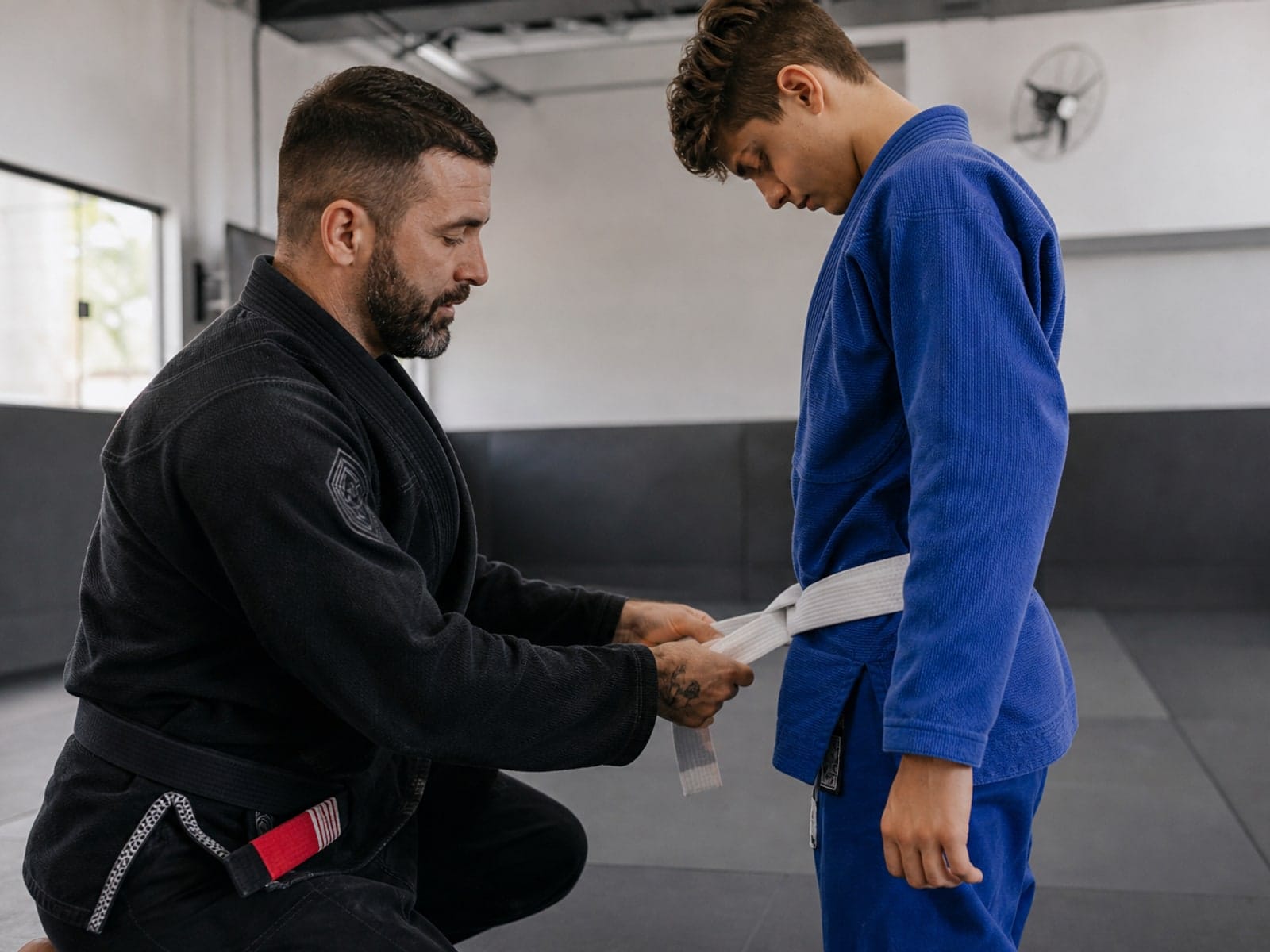 Trilha de graduação com faixas e graus configurados no Admin Fit